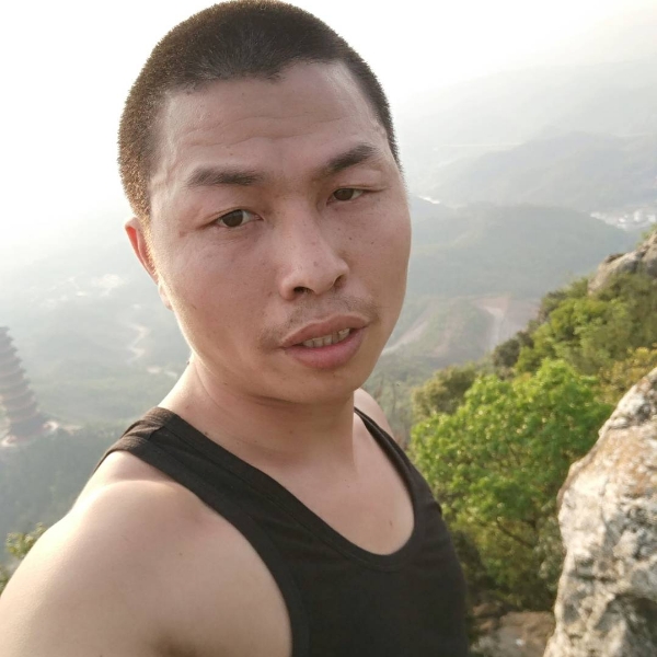 饼干邂逅谨慎的照片