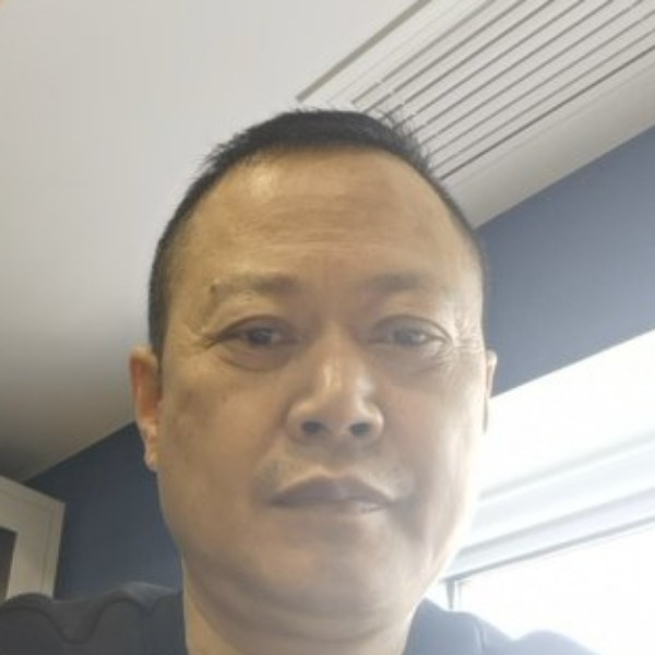 樱桃凝眸呆萌的照片