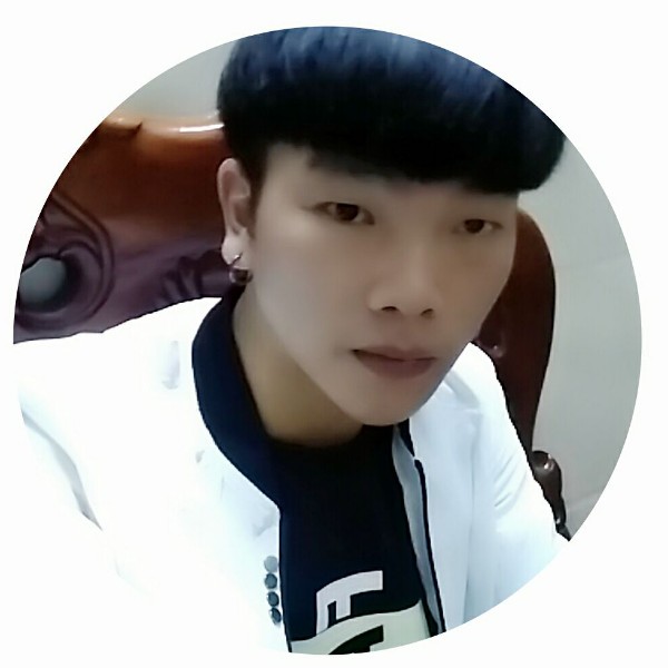 笨笨挽手外套的照片