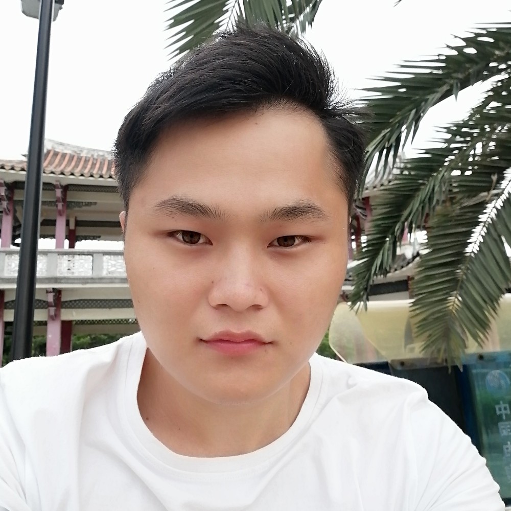 温馨的男人的照片