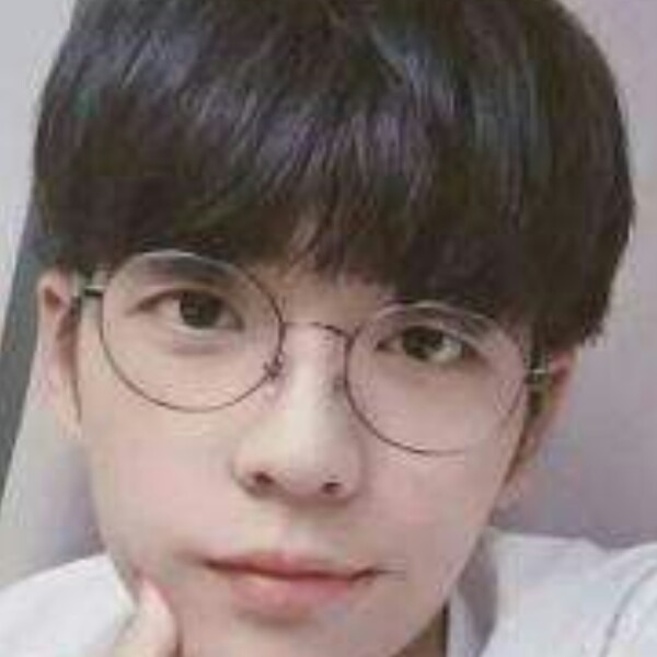 下雨时的安静的照片