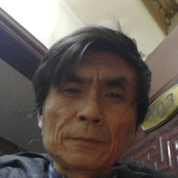童富德的照片