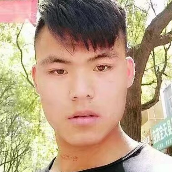 依旧念的照片