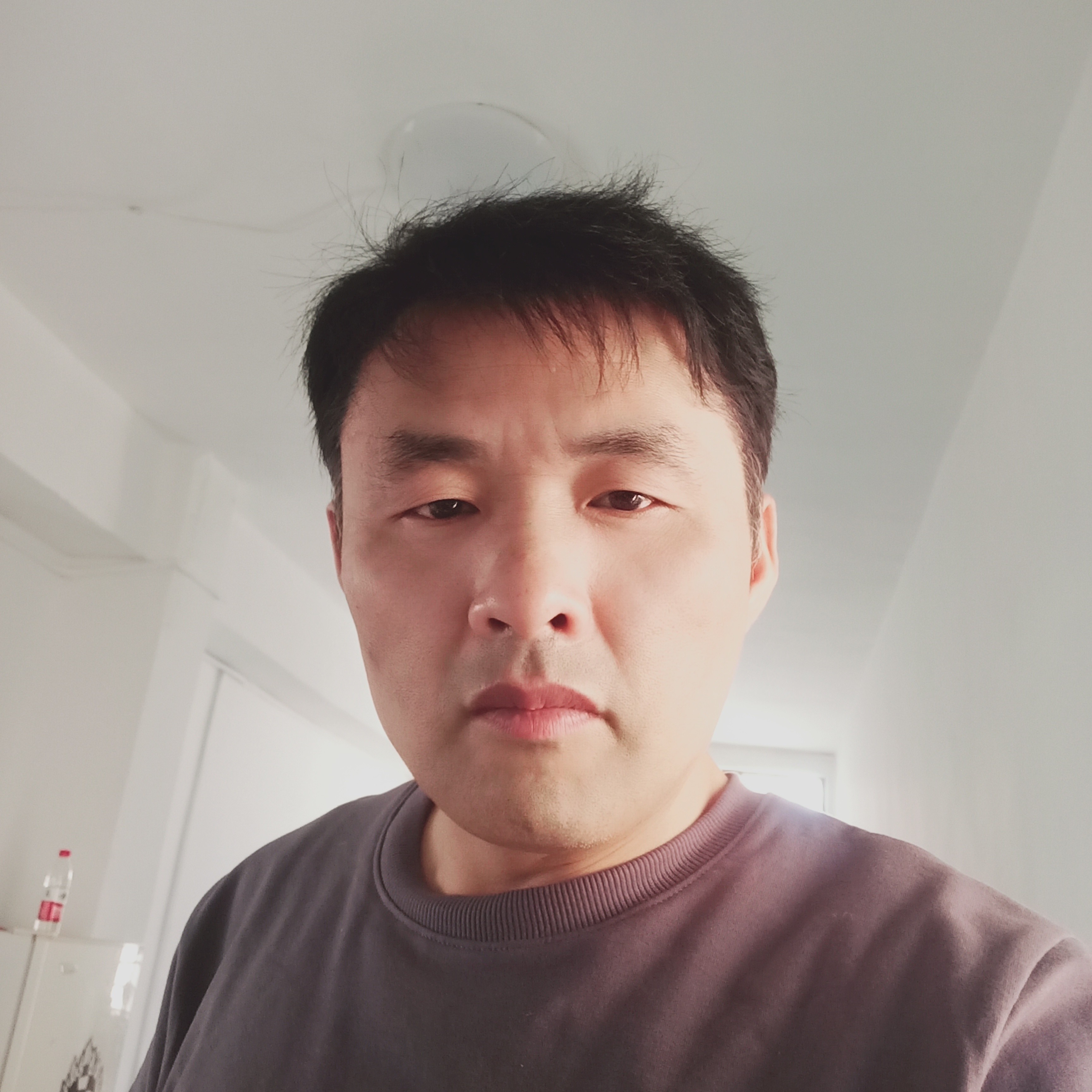 着急打音响的照片