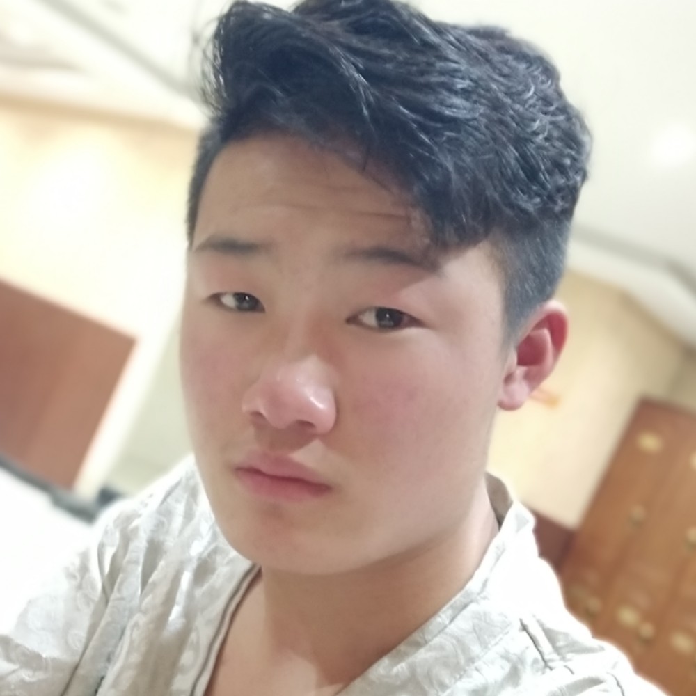陆井辉的照片