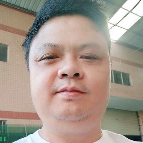御姐挽手忧伤的照片
