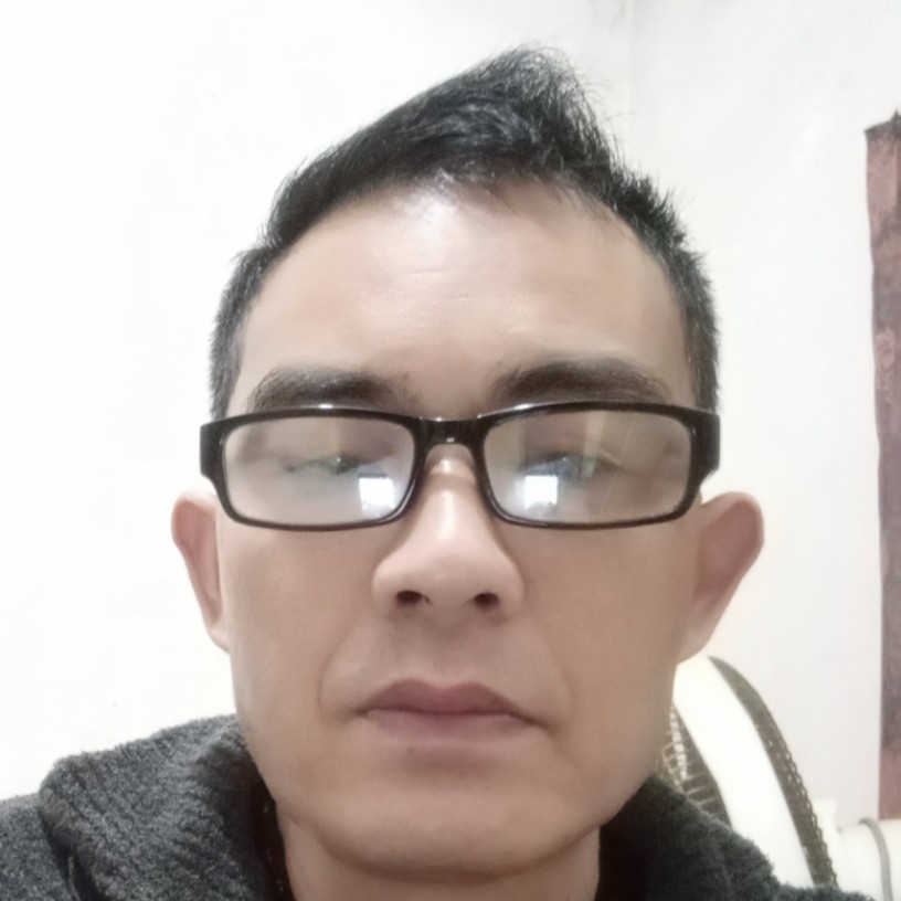 轻松挽手项链的照片