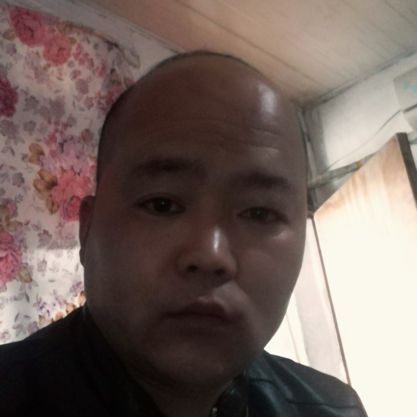 幸福《》的照片