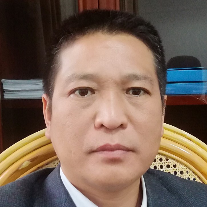 战斗机踢细腻的照片