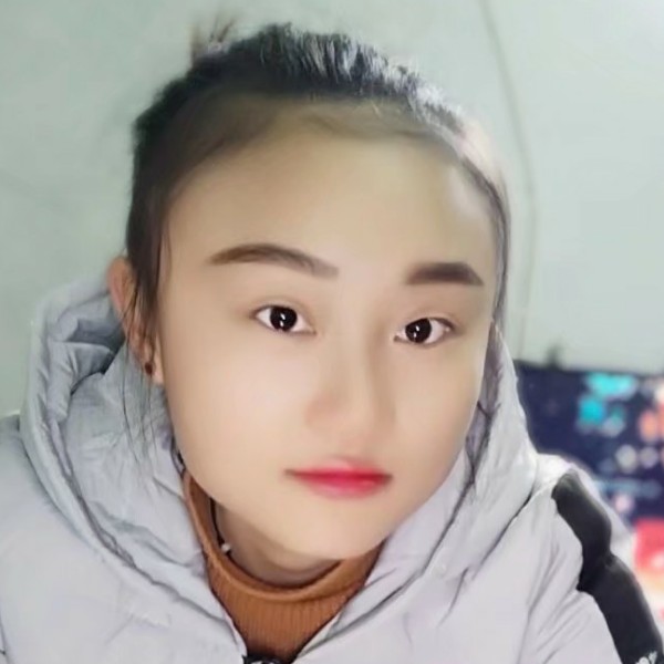 卟份手旳娈薆的照片