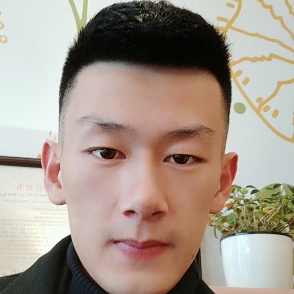 光头洗头用漂柔的照片