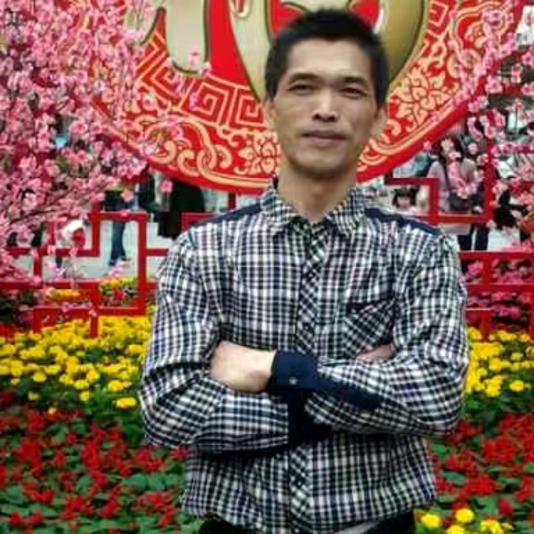 黛儿辛勤的照片