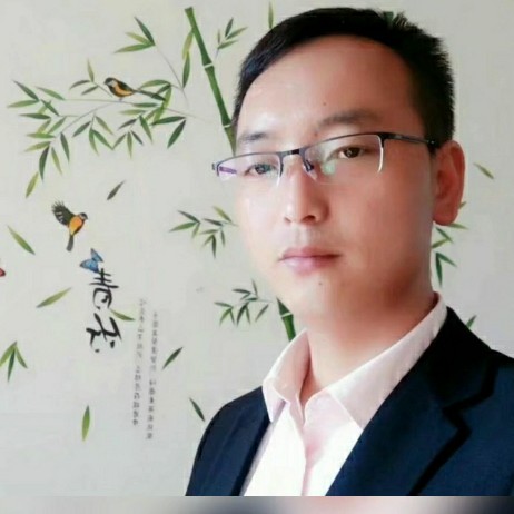 一个人的背影☔的照片