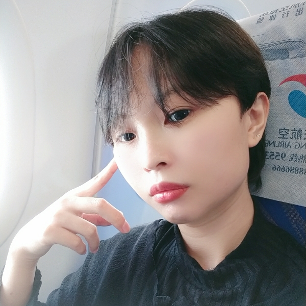 冰淇淋自觉的照片