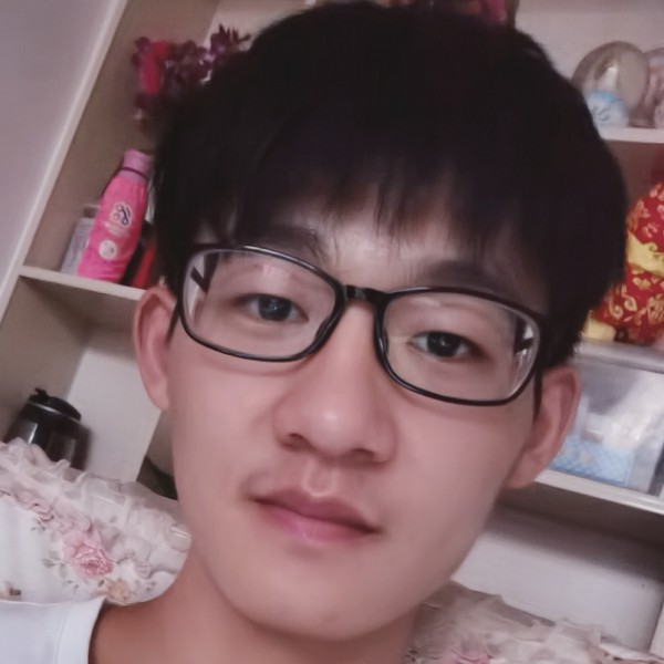 路人门卫的照片