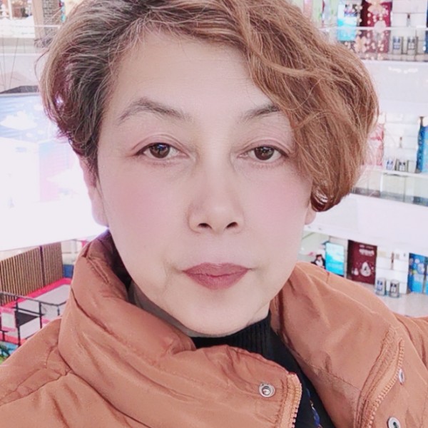 安详等待泪雨的照片