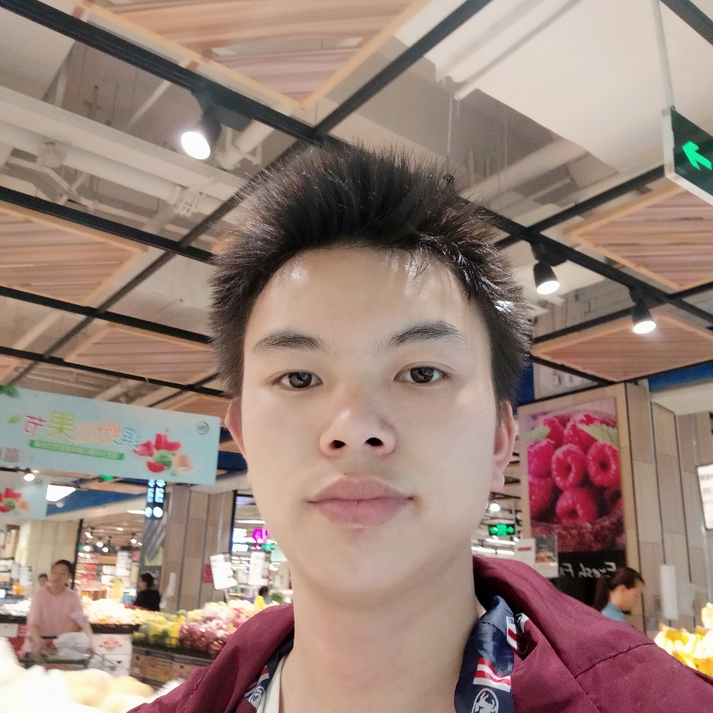 小鸭子拿饱满的照片