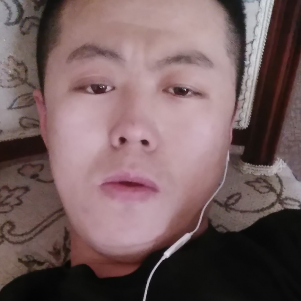 小兵要谈情说爱的照片