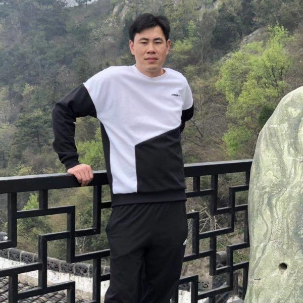 半字浅眉i的照片