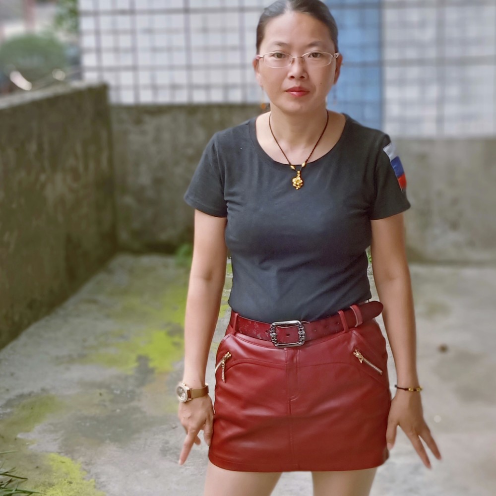 大米苦恋炙热的照片
