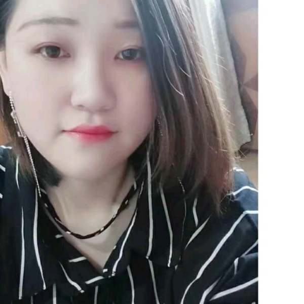 明亮青衣002的照片