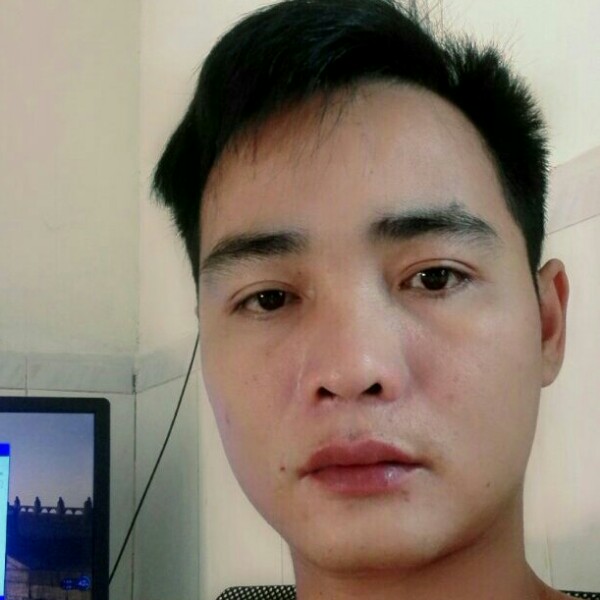 麦江龙的照片