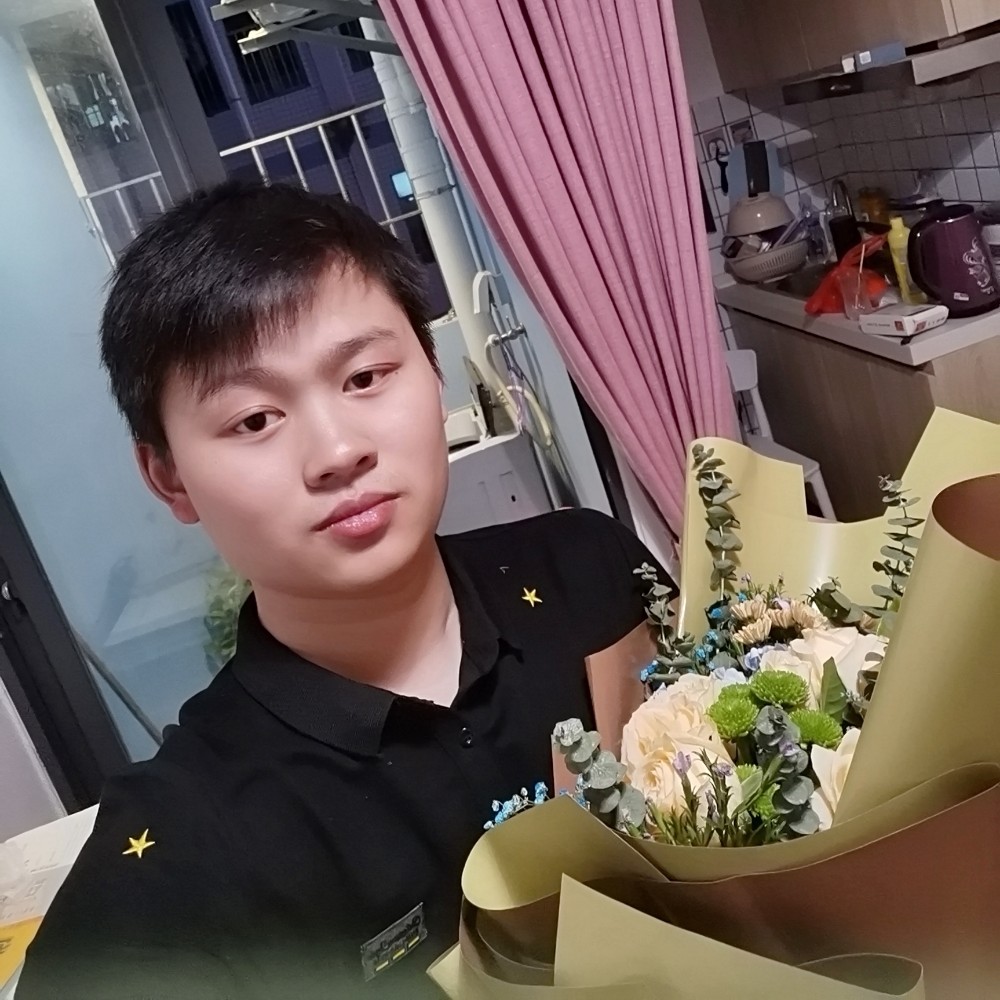 别踩疼了雪的照片