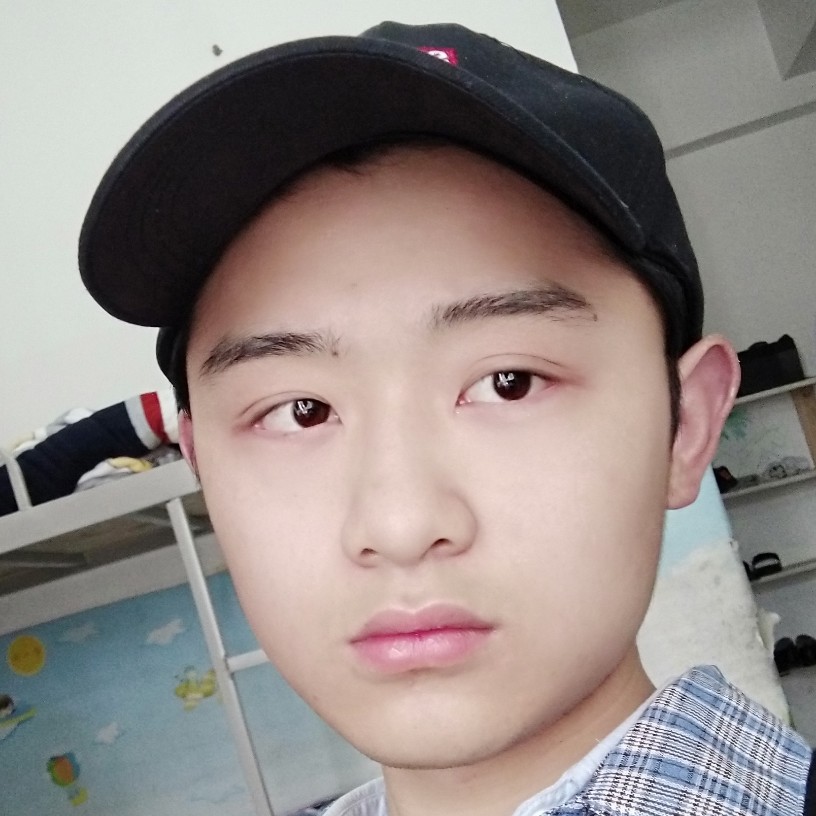 火星上踢鞋子的照片