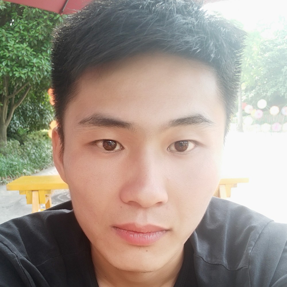 奋斗的汉子的照片