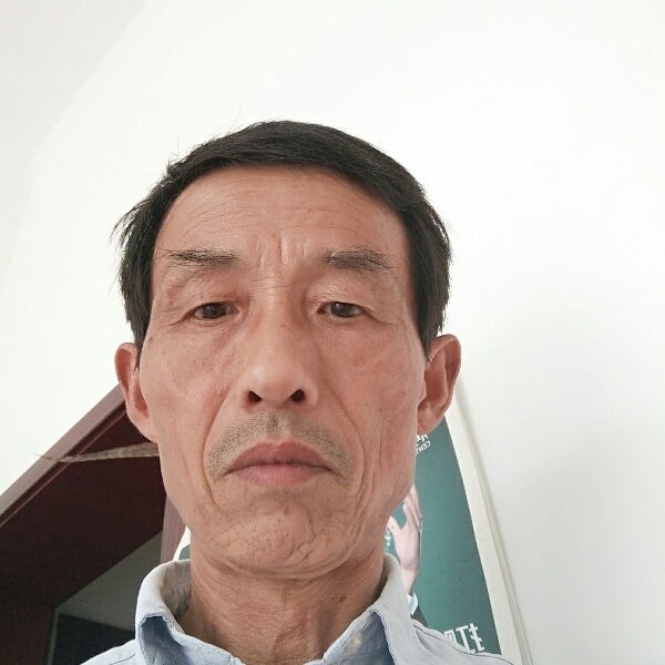 红四方的照片