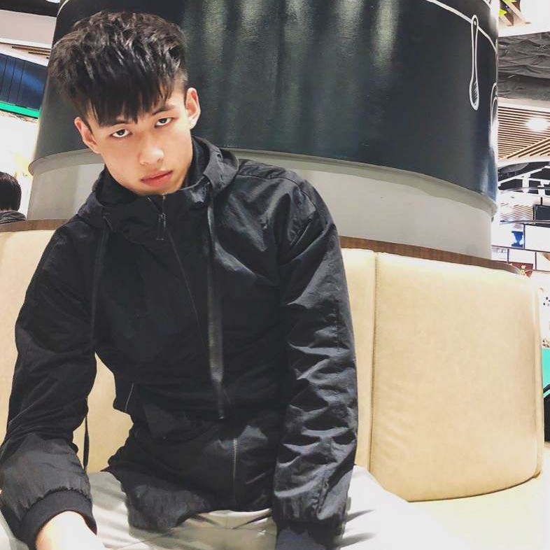 清茶烈酒、的照片