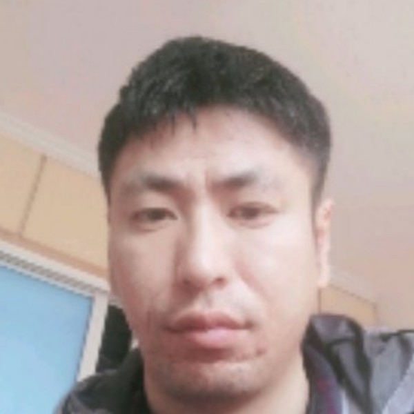 单身狗陌殇的照片