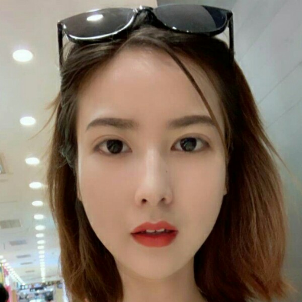 害羞的小可乐的照片