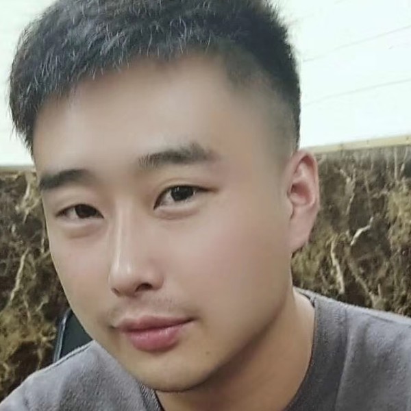 水池爱恋寂冷的照片