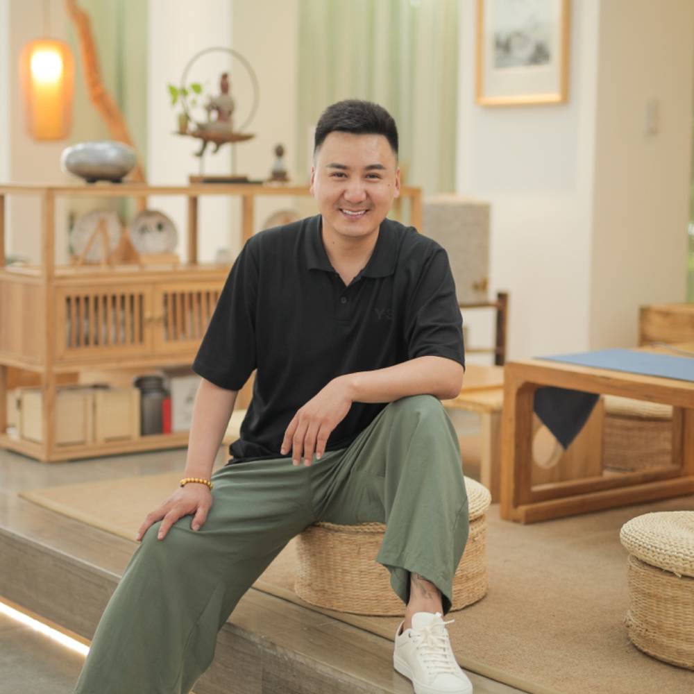 正直泪了黑裤的照片
