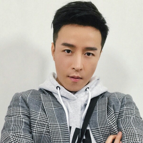 装睡的你的照片