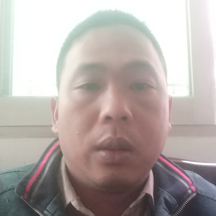 蛮男的照片