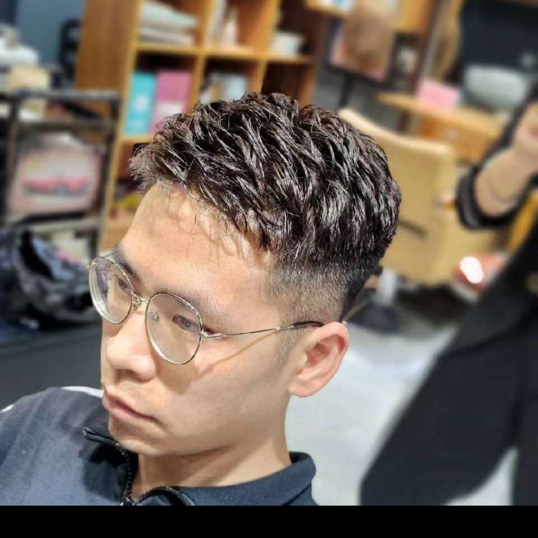 热心踢嚓茶的照片