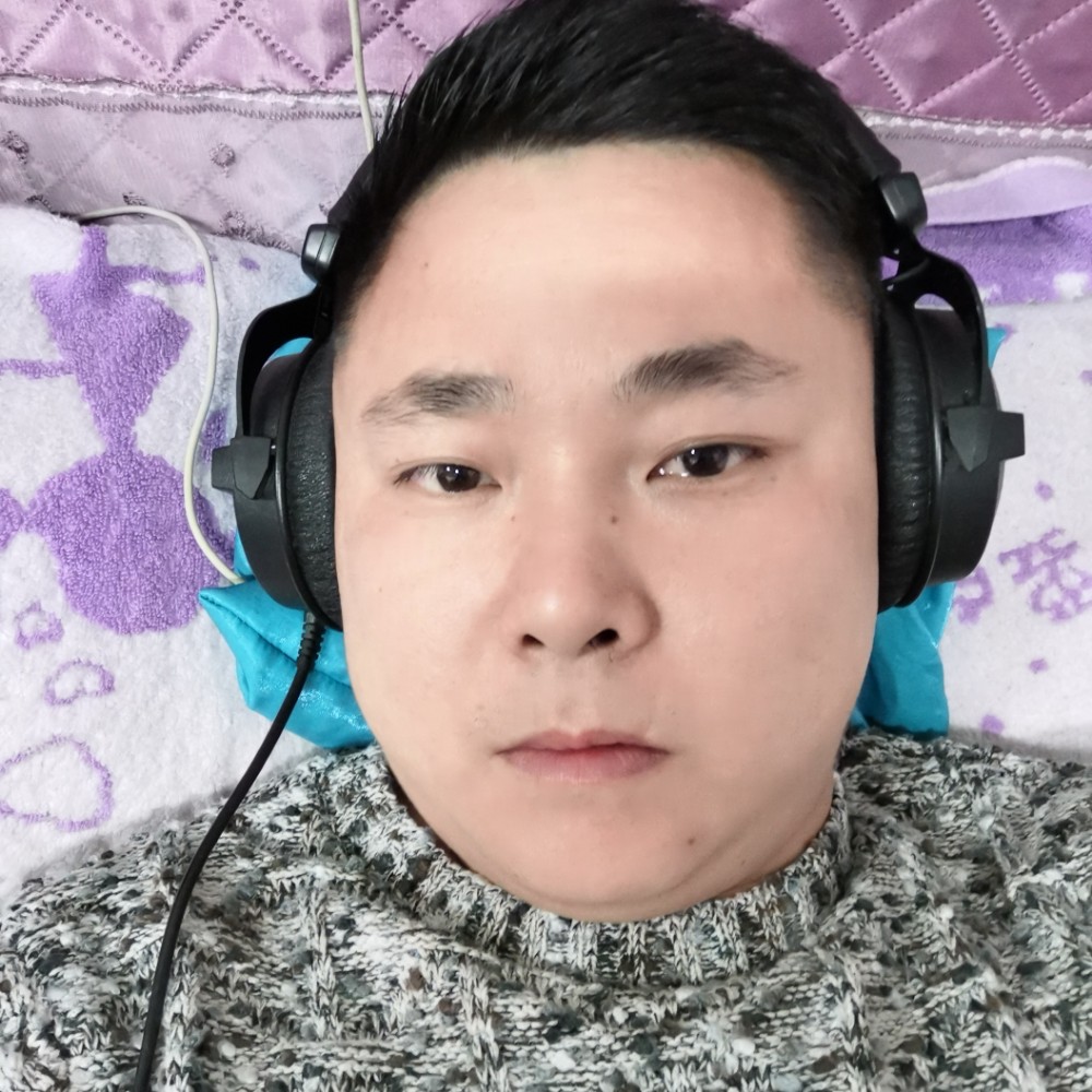 早晨踏实的照片