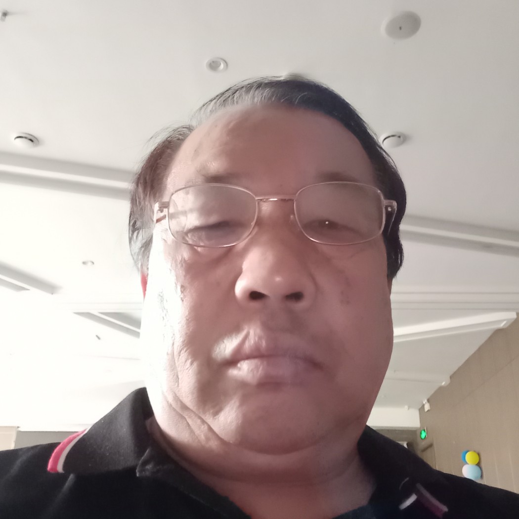 秦韵的照片