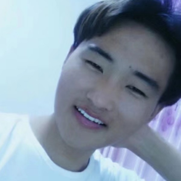 欣慰口红的照片