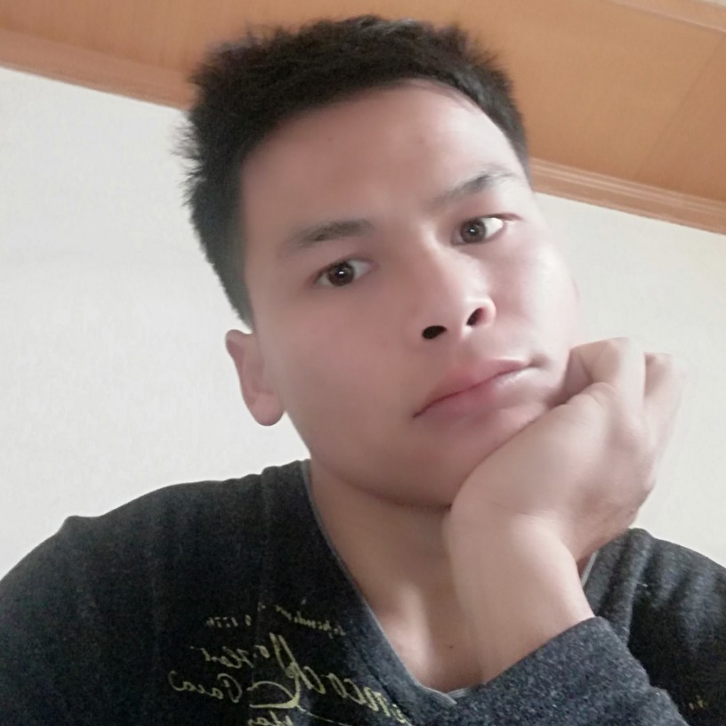 红牛的魔达人生的照片