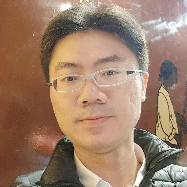 鳗鱼夕阳的照片