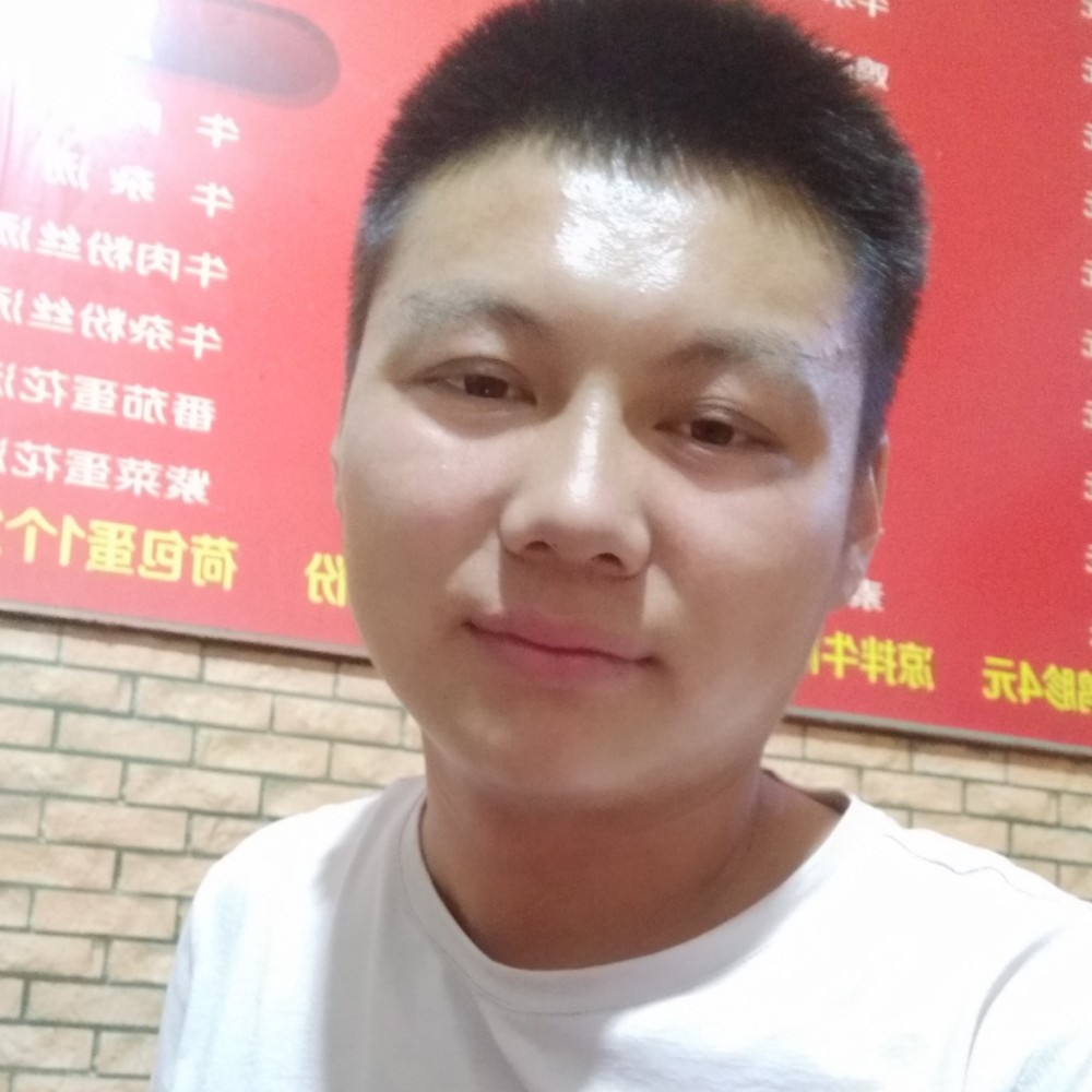 冬耀冷静的照片