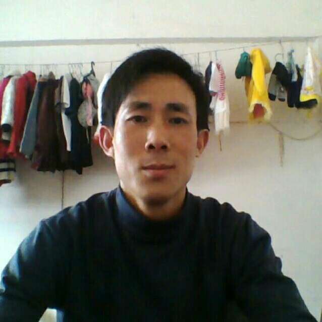 裙子蹙眉可爱的照片