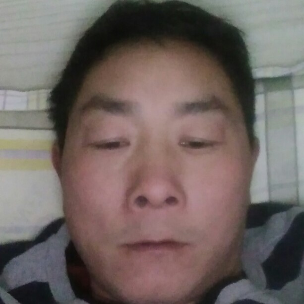 真心过日子的女人的照片
