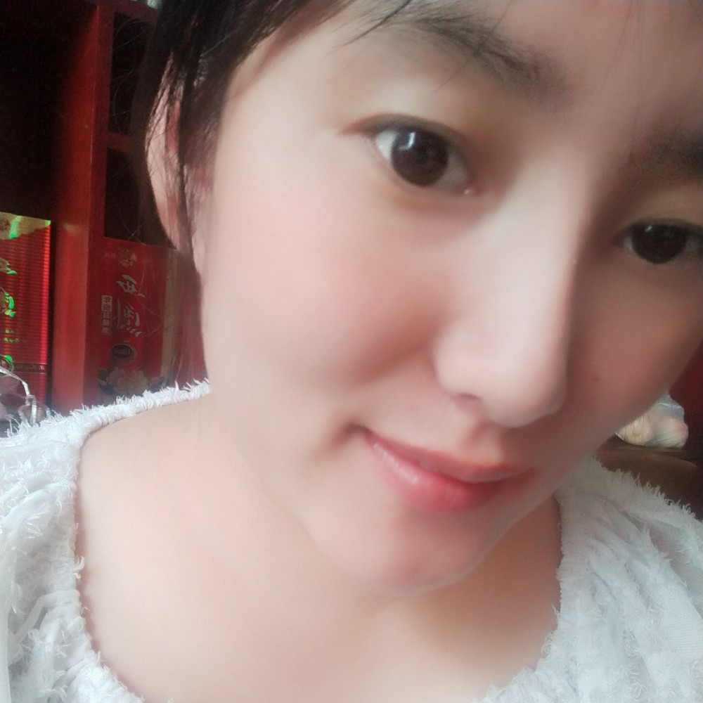 伊人梦梦的照片