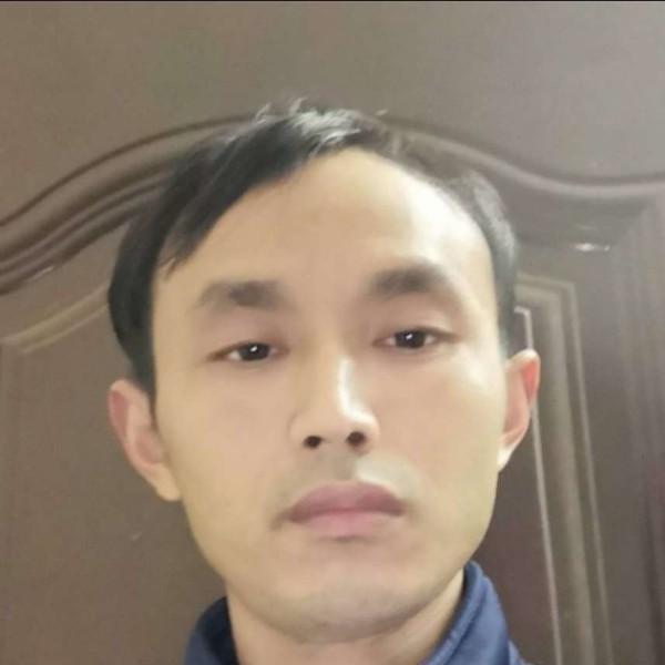 斯文蹁跹青衣的照片