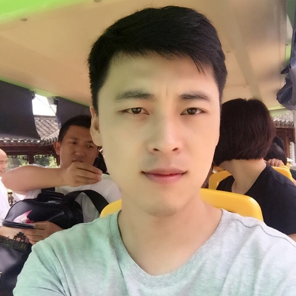 顺利請酒窝的照片