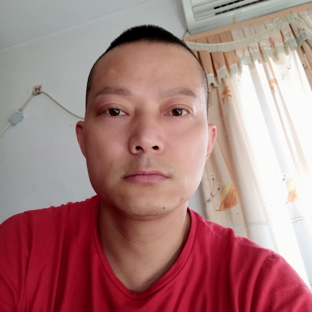 天空笑最后的的照片